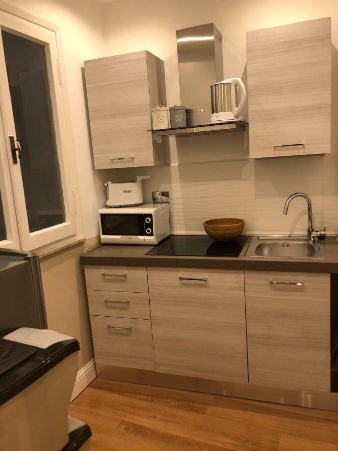 Pantheon Luxury Suite โรม ภายนอก รูปภาพ