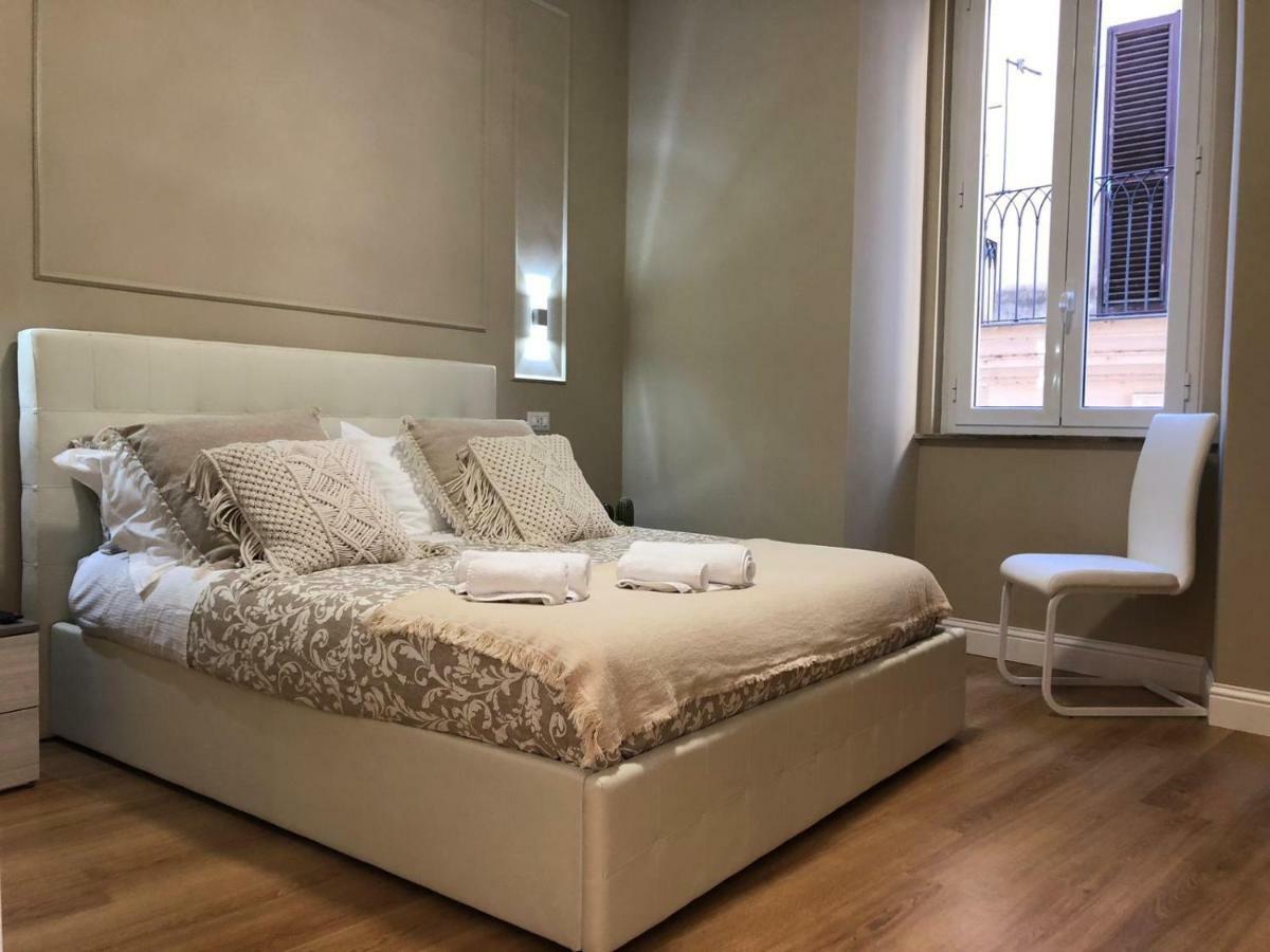 Pantheon Luxury Suite โรม ภายนอก รูปภาพ