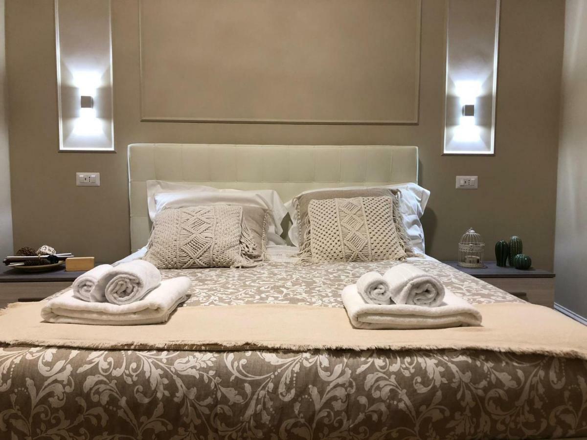 Pantheon Luxury Suite โรม ภายนอก รูปภาพ