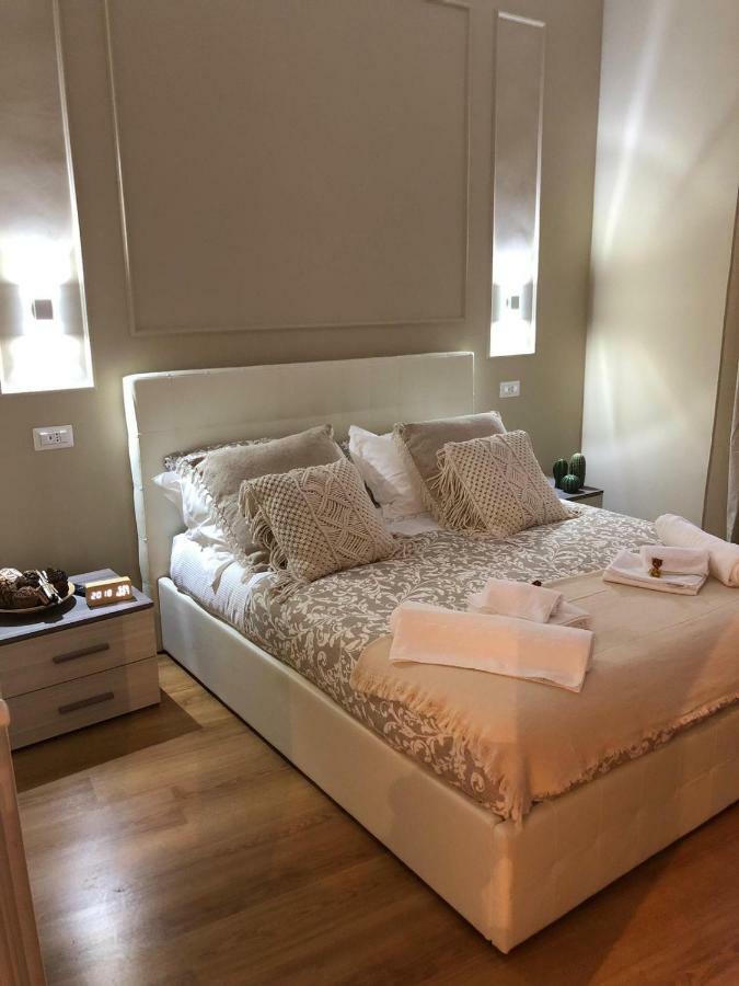 Pantheon Luxury Suite โรม ภายนอก รูปภาพ